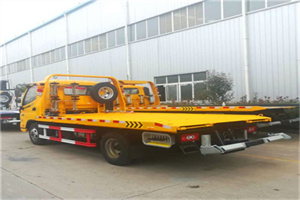 新平附近拖车救援搭电